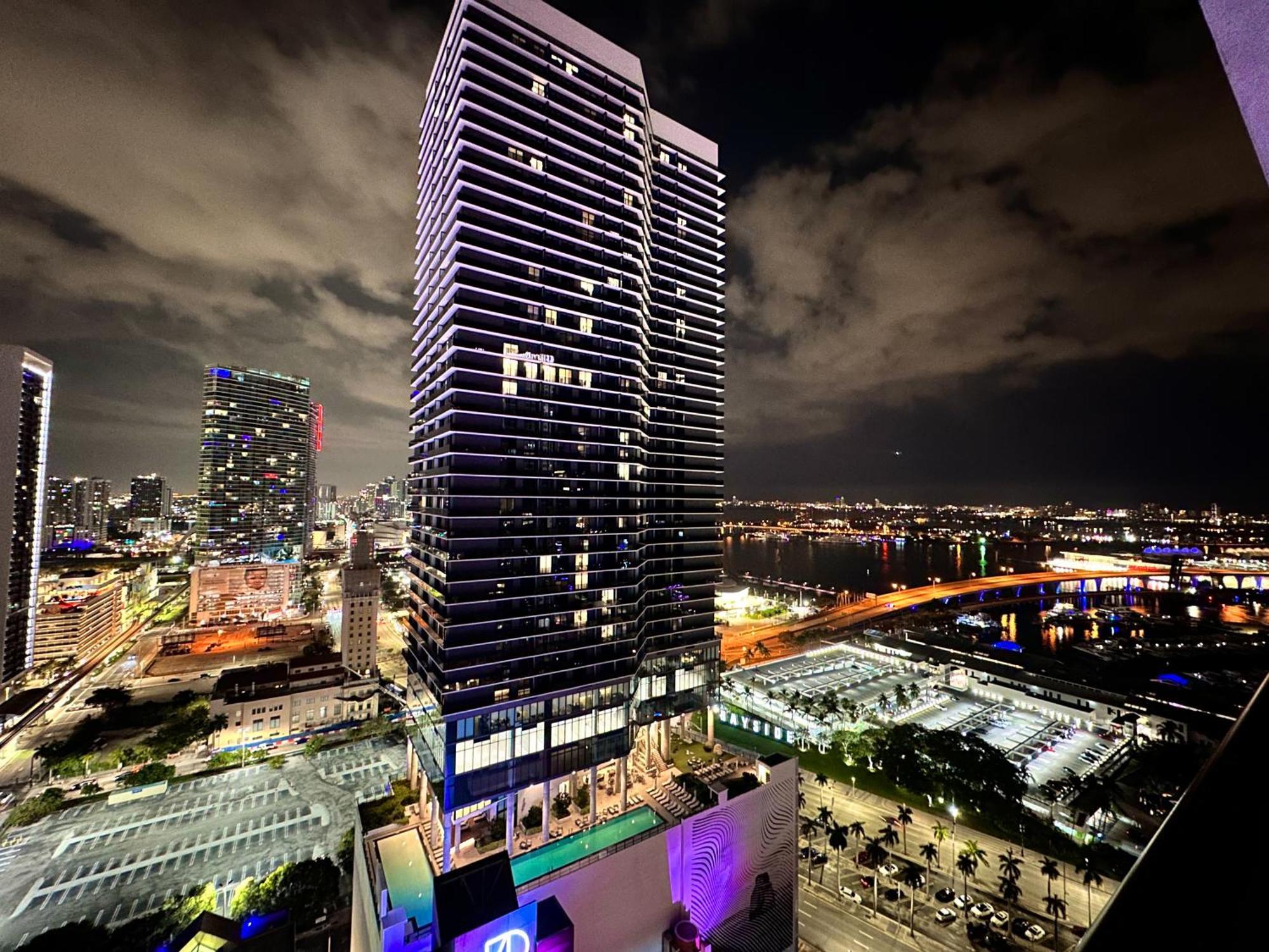 Апартаменти Luxury Loft - Free Parking - Ocean View - Brickell Downtown Маямі Екстер'єр фото
