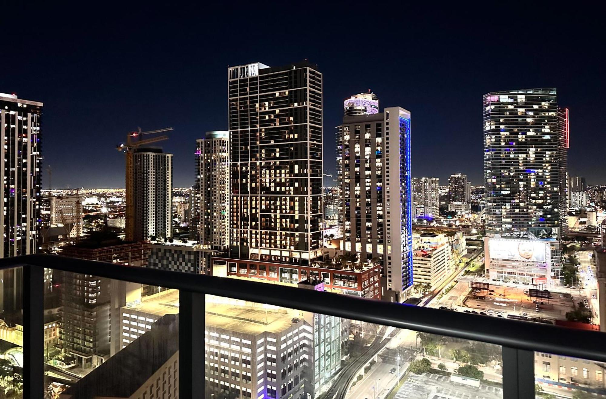 Апартаменти Luxury Loft - Free Parking - Ocean View - Brickell Downtown Маямі Екстер'єр фото