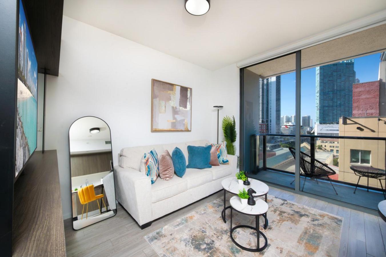 Апартаменти Luxury Loft - Free Parking - Ocean View - Brickell Downtown Маямі Номер фото