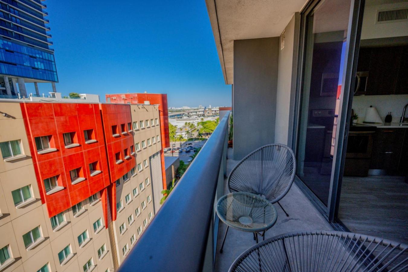 Апартаменти Luxury Loft - Free Parking - Ocean View - Brickell Downtown Маямі Номер фото