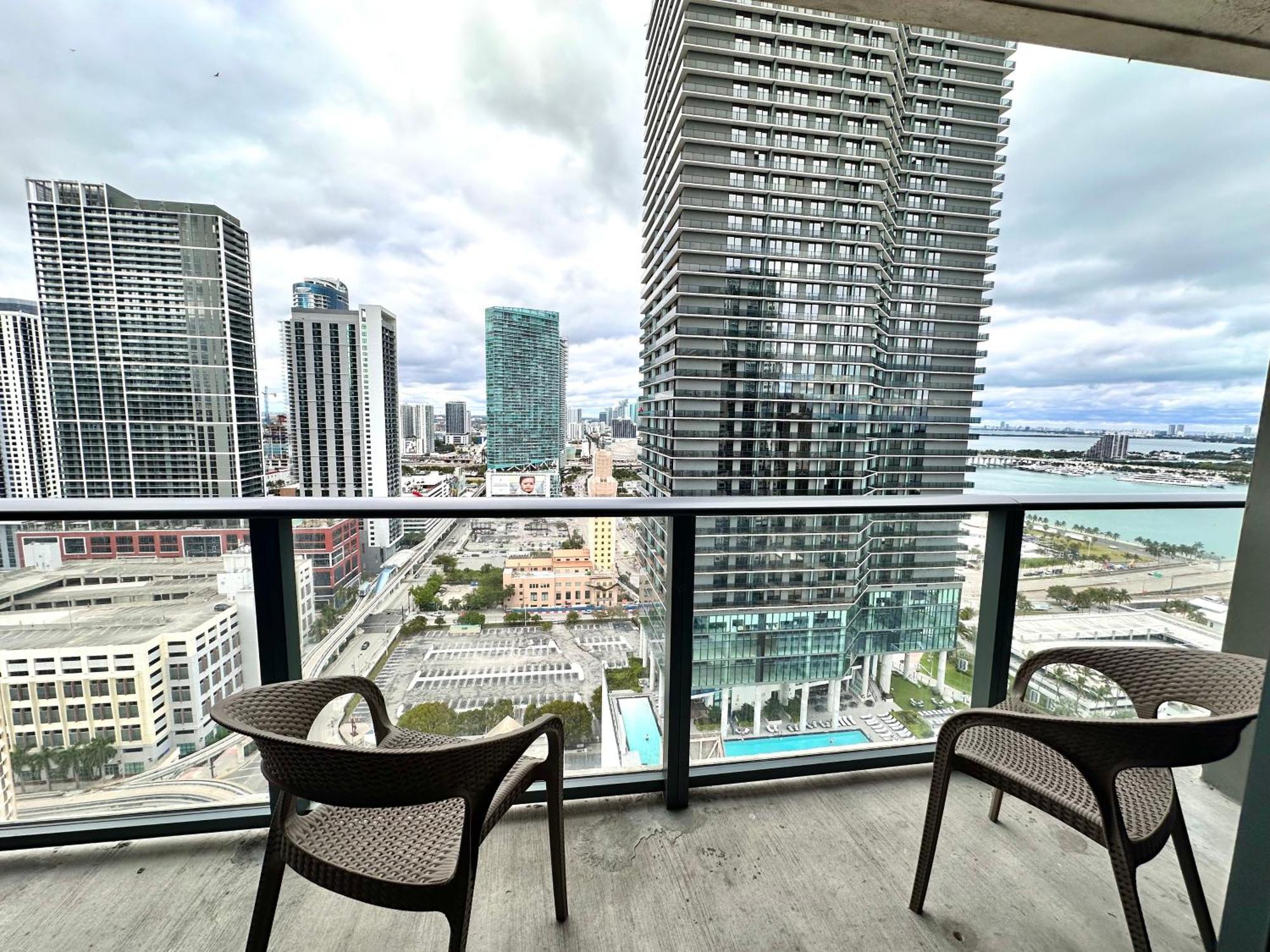 Апартаменти Luxury Loft - Free Parking - Ocean View - Brickell Downtown Маямі Номер фото